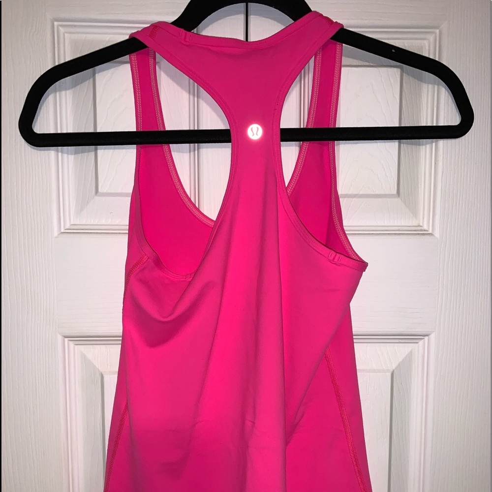 Lululemon tank